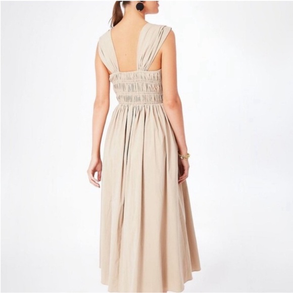 Tuckernuck Pomander Place Biscotti Noah Smocked Dress (size M) - Picture 3 of 3